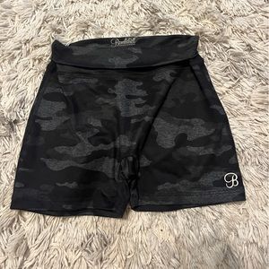 (SOLD) Fit Camo Shorts